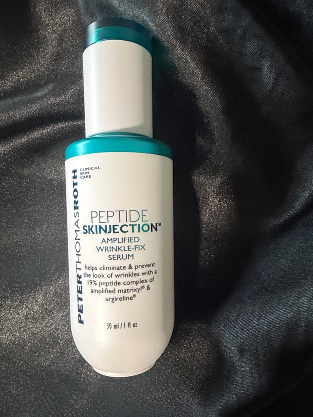 Peter Thomas Roth Peptide Skinjection Serum - White and Teal Accents